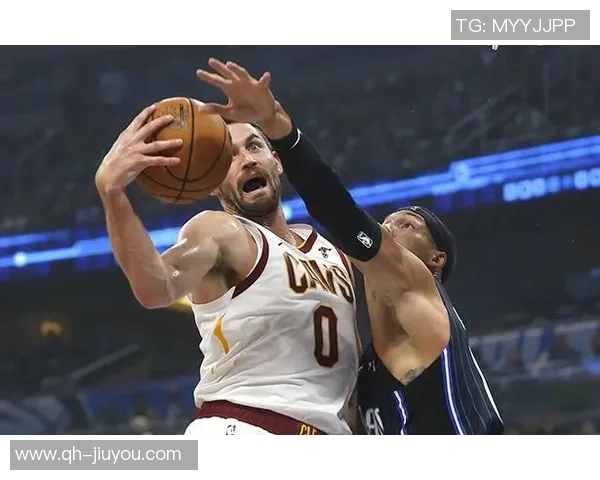 克洛尼上半场表现惊艳10投5中斩获16分2篮板2助攻1盖帽