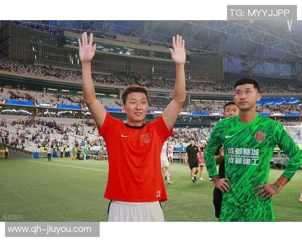 蓉城后卫李扬与海港俱乐部深入接触加盟事宜有望成行