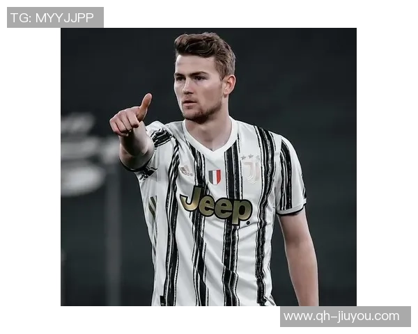 德里赫特谈防守体系适应性三中卫战术逐渐熟练掌握